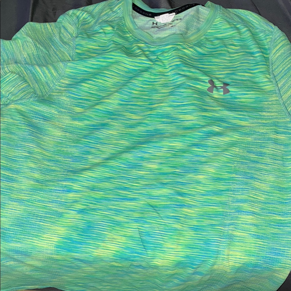 Under Armour Men's Vibrant Green Tee